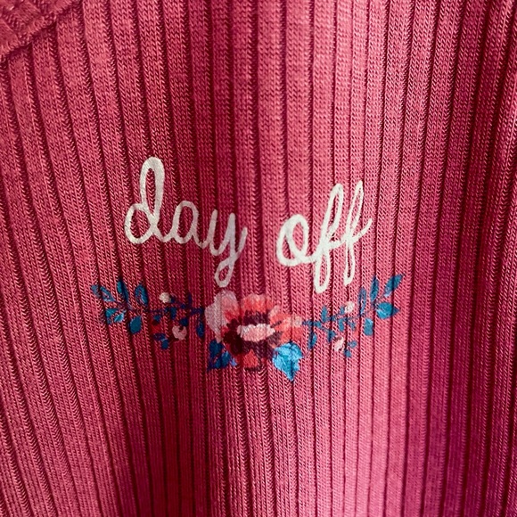 3/$20💥S/P Lounge Ribbed Racerback Tie-Hem Flowy Tank Top, Mulberry, Rose+Vine - Picture 2 of 9